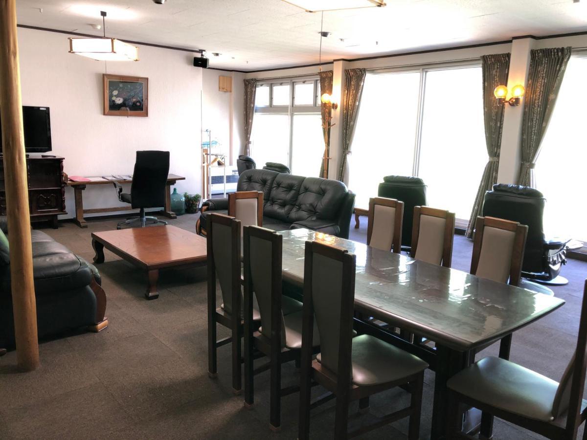 Alpine Chalets האקובה מראה חיצוני תמונה