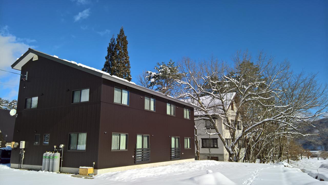 Alpine Chalets האקובה מראה חיצוני תמונה