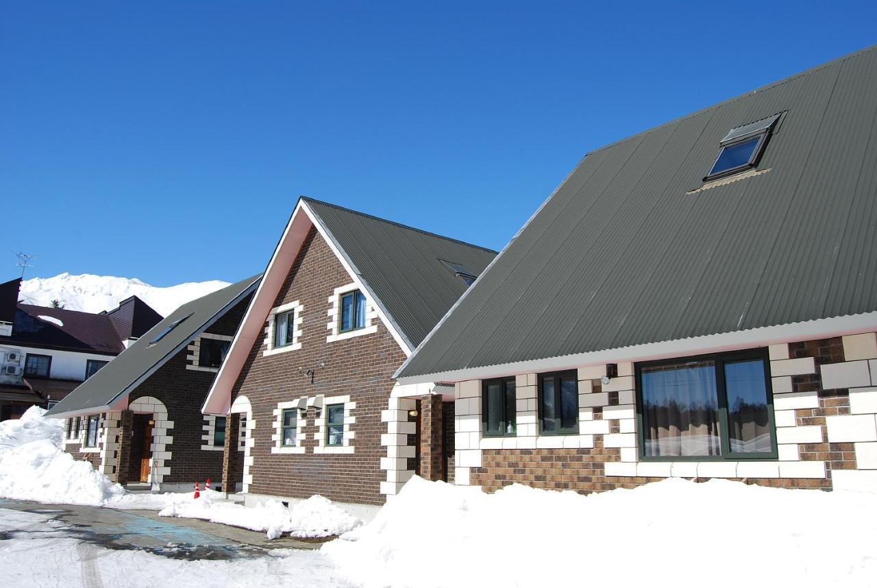 Alpine Chalets האקובה מראה חיצוני תמונה