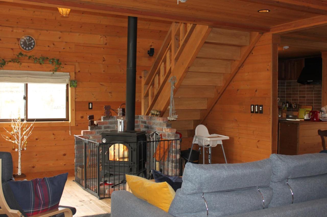 Alpine Chalets האקובה מראה חיצוני תמונה